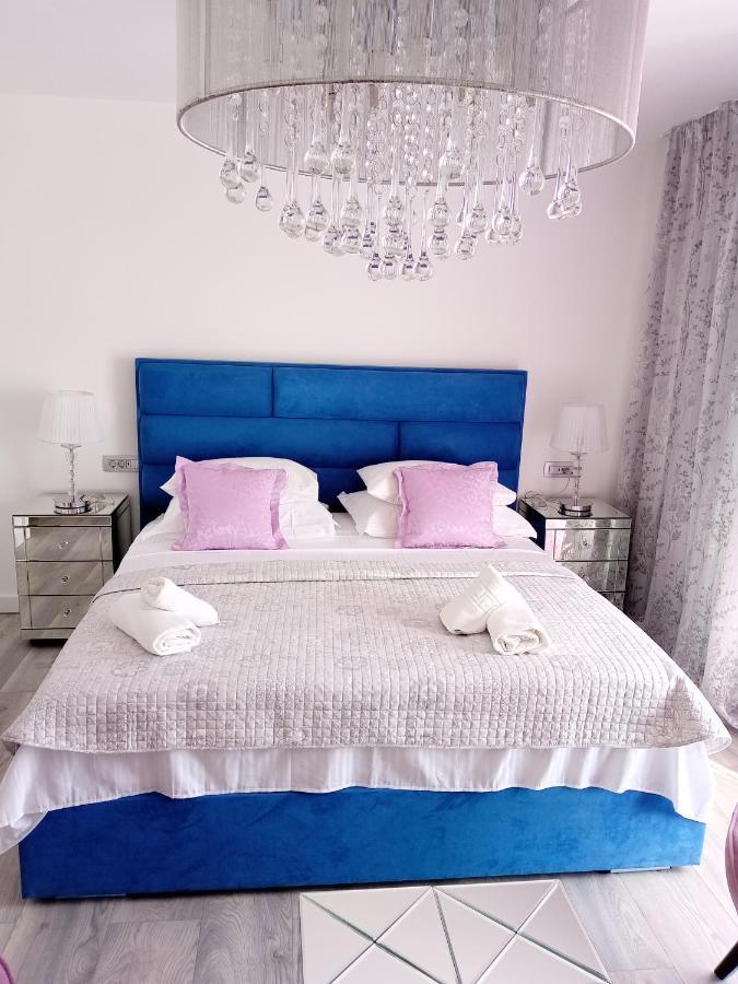 Downtown Luxury Emili Apartmán *