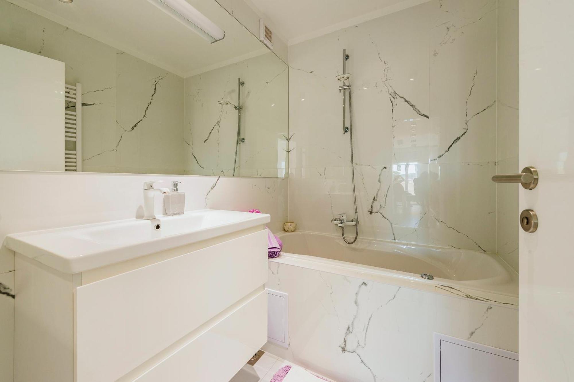 Downtown Luxury Emili Apartman *